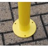 Set mit 2 festen und 1 umklappbaren Parkpfosten & Plastikkette